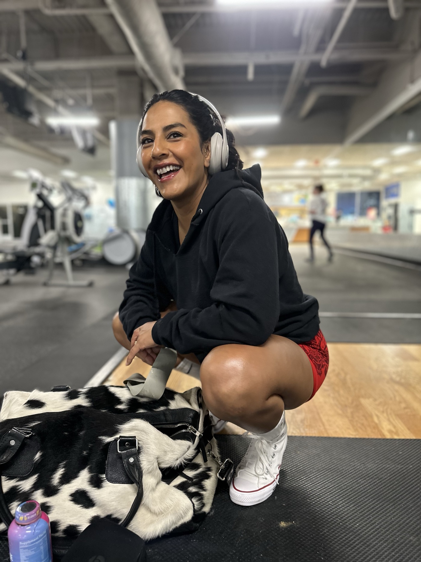 Stacey Valny — ISSA-certified online personal trainer, bilingual English and Spanish